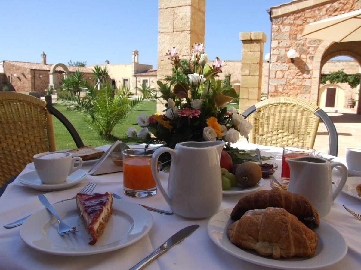 Tenuta Masseria & Spa Chicco Rizzo Sternatia Extérieur photo